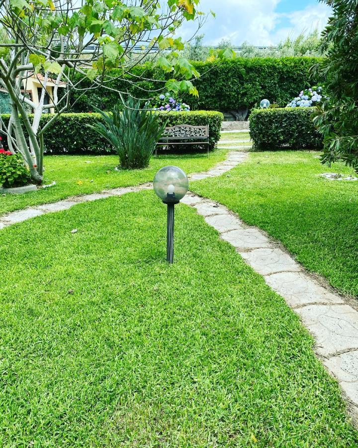 B&B Villa Dei Fiori SantʼEufemia Lamezia Kültér fotó